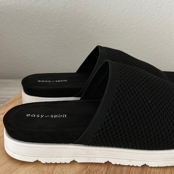 Easy Spirit Siena3 Slip-On Sandal - Picture 6 of 10